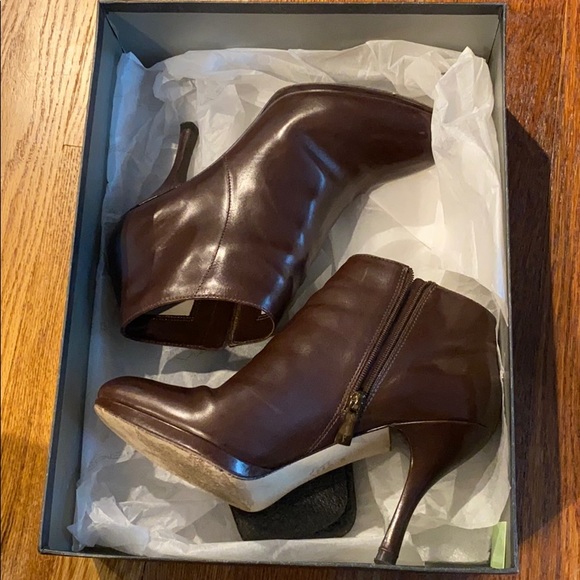 Brown Via Spiga Booties - Picture 2 of 9